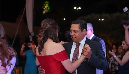  Antonio Acosta, Gilda Acosta y Mari MArtínez.