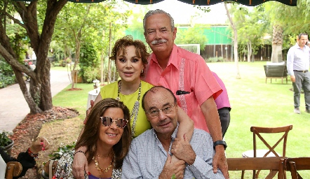  Lourdes López, Juan José Toranzo, Martha Elena Muñiz y Fernando López.