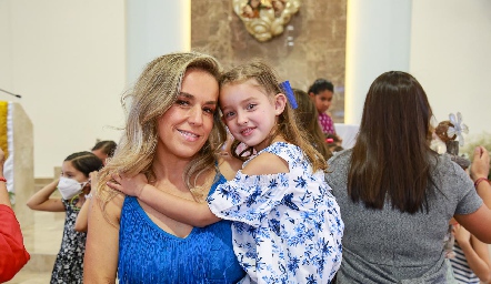 Mónica Torres y María Inés.