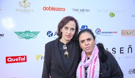  Martha Orendain y María Julia Marín .