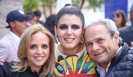  Marina Nieto, Sofía Cavazos y Paulino Cavazos.