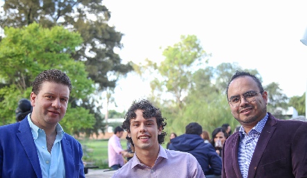  Francisco Acosta, Rogelio y Daniel Rodríguez .