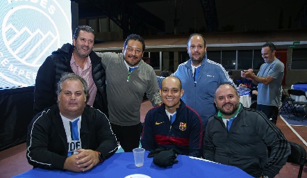  Luis de la Llave, Omar Martínez, Antonio Pechir, Jorge Matuk, Jesús Vázquez e Israel Navarro.