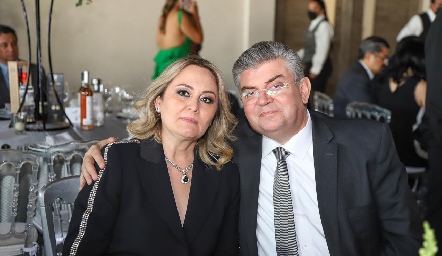  Karla Pérez y José Contreras.