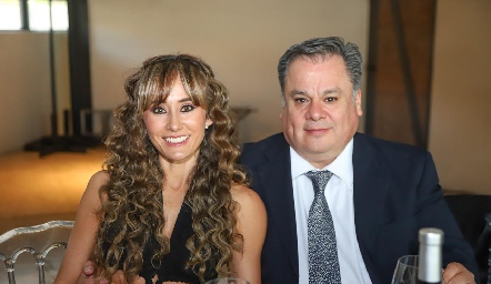  Sandra Orozco y Juan Canseco.