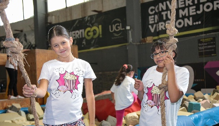 Mariana y Emma .