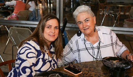  Patricia Huerta y Lucía Aranda.