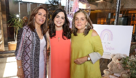  Claudia Quintero, Ana Luisa Cabrera y Ana Luisa Pérez.