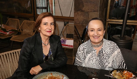  María Gómez y Maru Noriega.