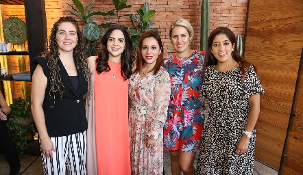  Magaly Sanchez, Ana Luisa Cabrera, Paulina Alejandre, Yuni Lapuente y Montserrat Nava.