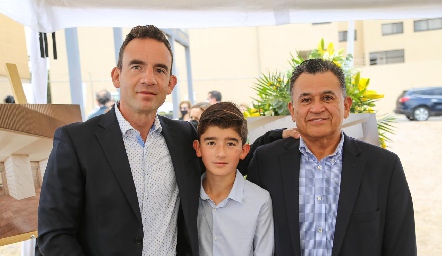  Benjamín Conde, José Miguel Conde e Ismael Orta.