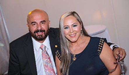  Rogelio Díaz y Elisa de Díaz.