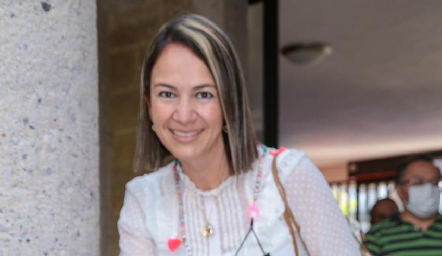  Yaneth Zapata y Daniela Uribe.