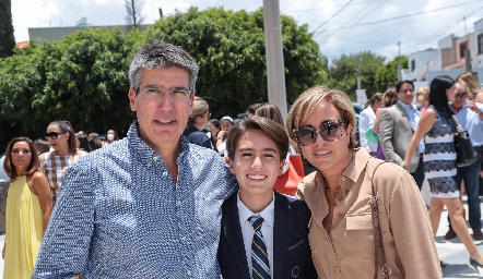  Mauricio Alcalde, Mauricio Alcalde y Karina Ramos.