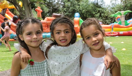  Paula Labastida, Sofía Oropeza y Carlota Trampe.