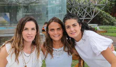  Eunice Camacho, Miriam García y Ana Sofía Velázquez.