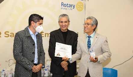  Entrega de equipo médico al Hospital del Niño y la Mujer.