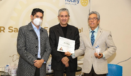  Entrega de equipo médico al Hospital del Niño y la Mujer.