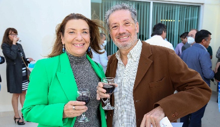  Carla Delgado Vallejo y David Herrera.