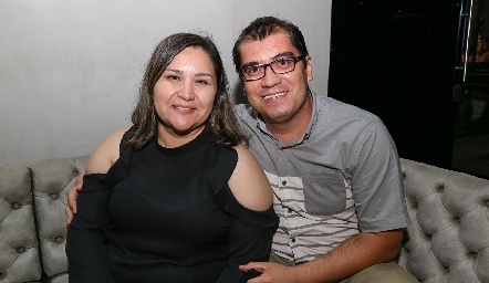 Monica Leon y Carlos Ojeda.