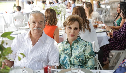  Fernando Toranzo y Lourdes López.