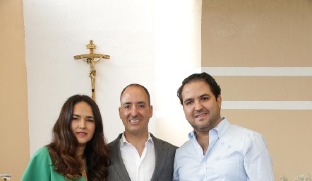  Ana Paula, Carlos y Diego Valdés.