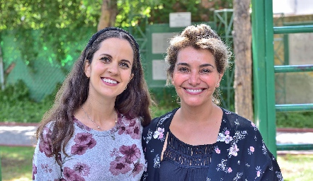 Alejandra Calvillo y Silvia Villareal.