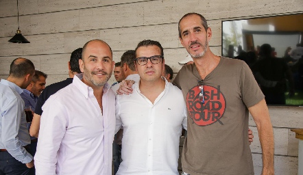  Hugo Humara, Héctor Aguilar y Gonzalo Dávila.
