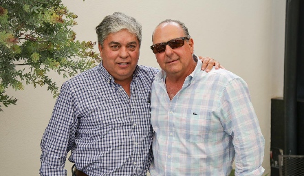  Gerardo Córdova y Che Hernández.