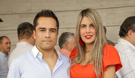  Ricardo Cordero y Mariana Berrones.