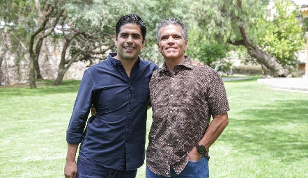  Mauricio y Luis Motilla.
