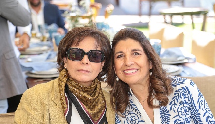 Clara Duarte y Lourdes Bocard .