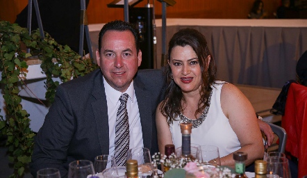  Gerardo Zámano y Maribel López.
