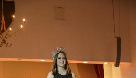  Katia Raitarsky la reina saliente.