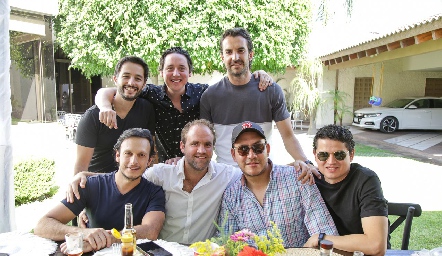  Juan Carlos Dibildox, Adrián Muñiz, Peca Torres, Javier Ramírez, Rodrigo Aranda, Gerardo Lomelí y Víctor Paulín.