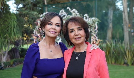  Elsa Tamez y Griselda Tamez.