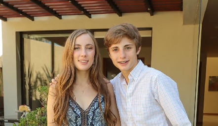  Celina Gallegos y Alfredo Gallegos.