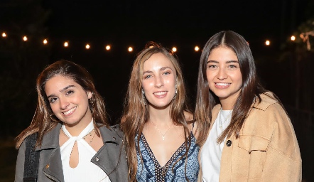  Sofi Garfias, Celina Gallegos y Sofía Rojas.