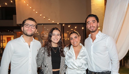  Nicolás Díaz, Marlú Estrada, Vera Castillo y Héctor Armería.