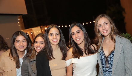  Sofía Rojas, Sofía Garfias, Valentina Gameros, Danny Monzón, Sofi Garfias y Celina Gallegos.