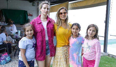  Andrea, Cristina Ocejo, Coco Canseco, Sofía y Alexa.
