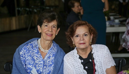  Leti Muñiz y Linda Goldaracena .
