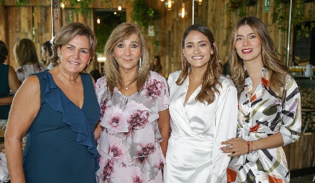  Maruja Marenco, Cristina Córdova, Fer García y Ana Sofía Muñiz .