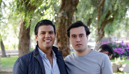  Juan Manuel Piñero y Daniel Estrada.