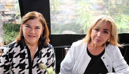  Martha Jaime de González y Silvia Lara.