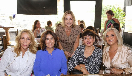  Gaby Cantú, Sandra Galván, Alejandra Medina, Guadalupe González y Sabrina Gaviño.