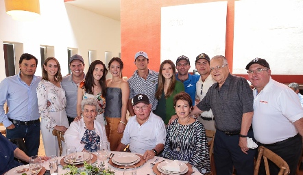Juan Ignacio Bremer con su familia.