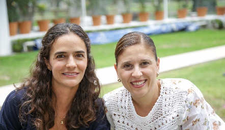  Mariana Vivanco y Maricarmen .