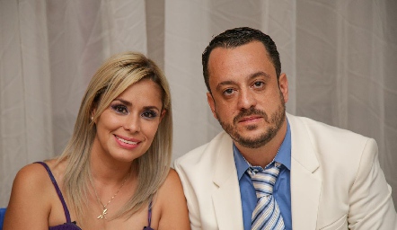  María Flores y Miguel Noriega .