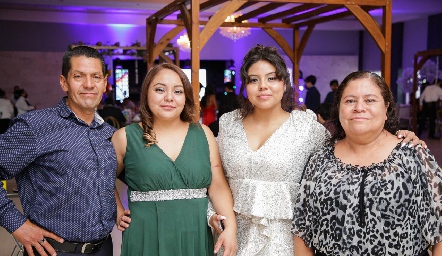  Luis Rocha, Rocío Martínez, Oralia y Amalia.